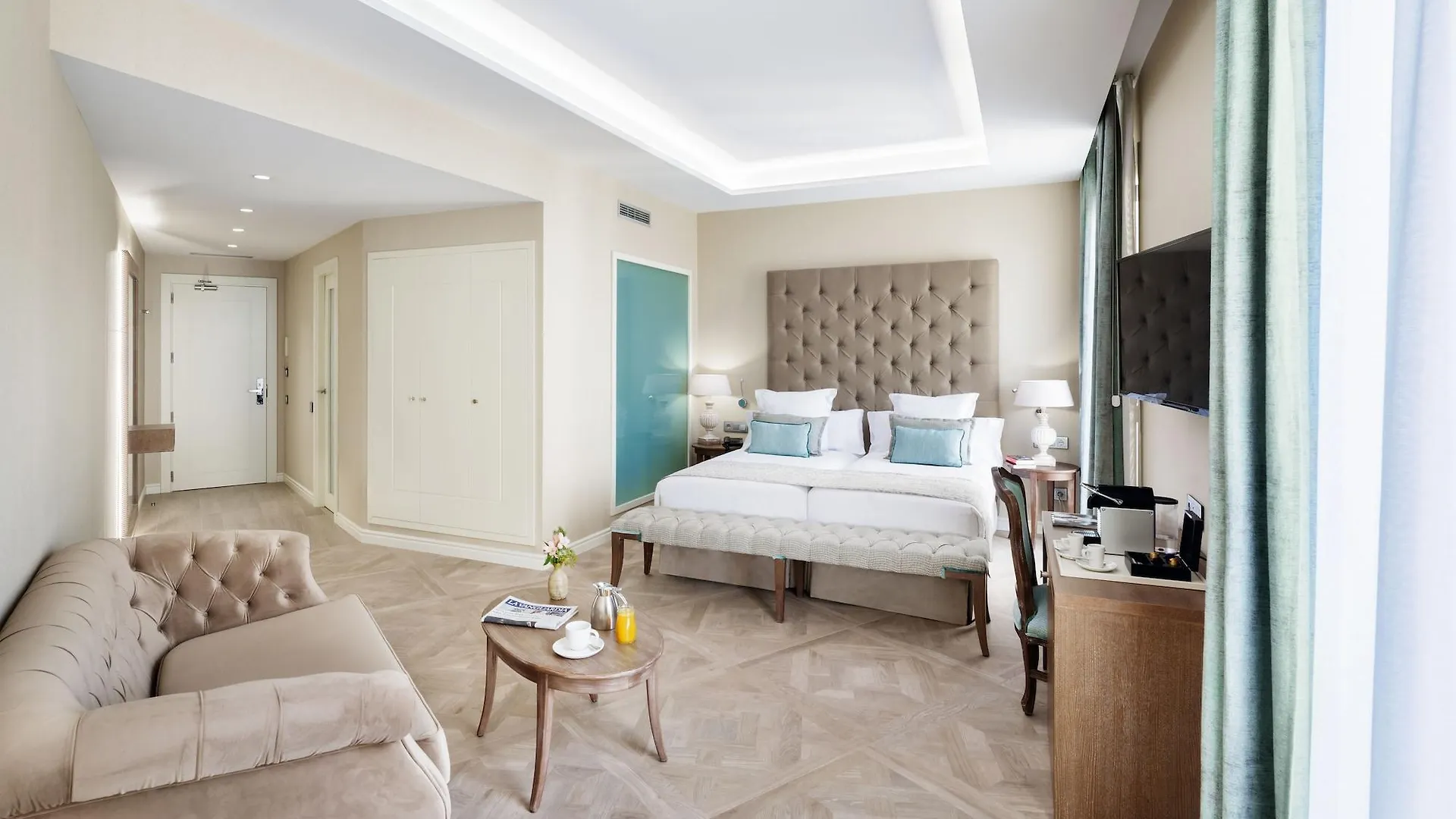 *****  Lamaro Hotel Barcelona Spain