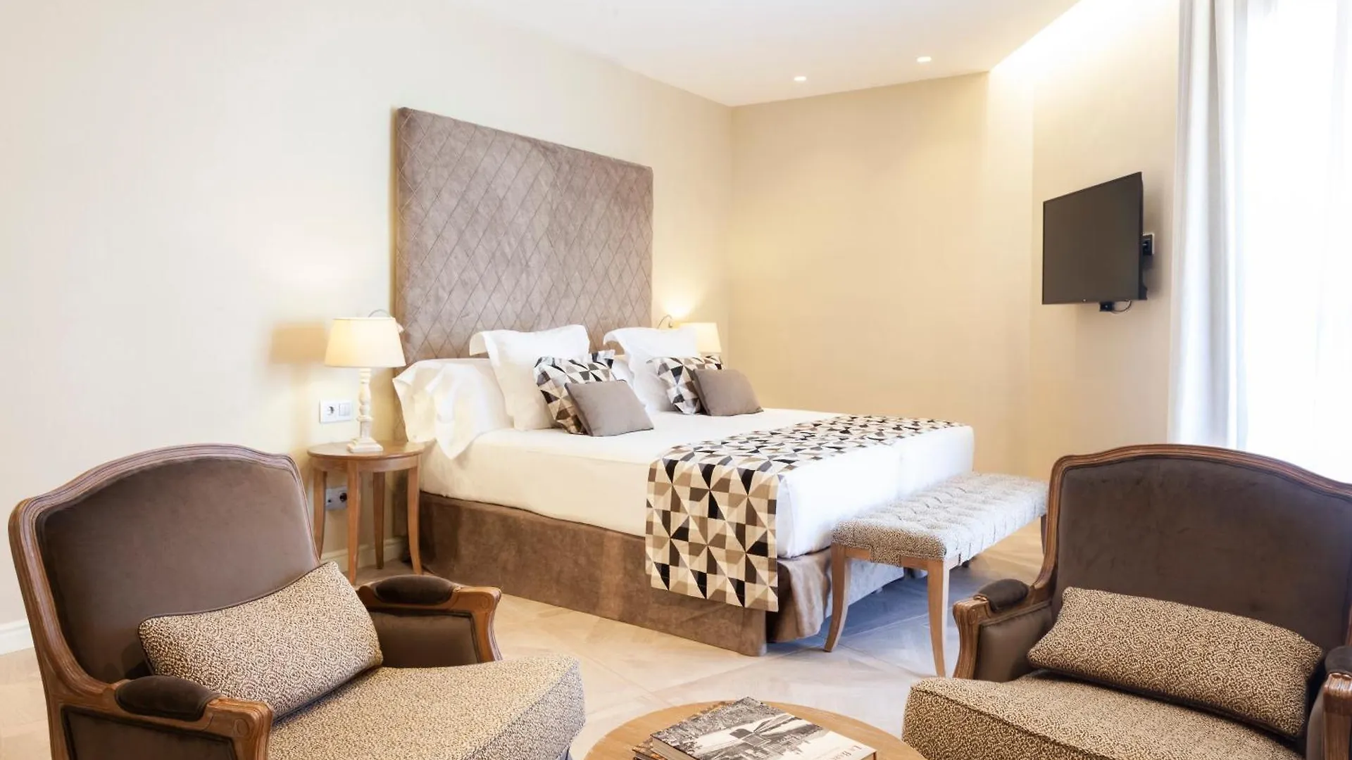 Lamaro Hotel Barcelona