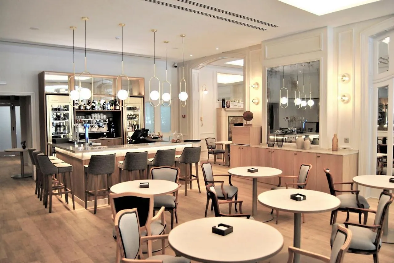 Lamaro Hotel Barcelona 5*,